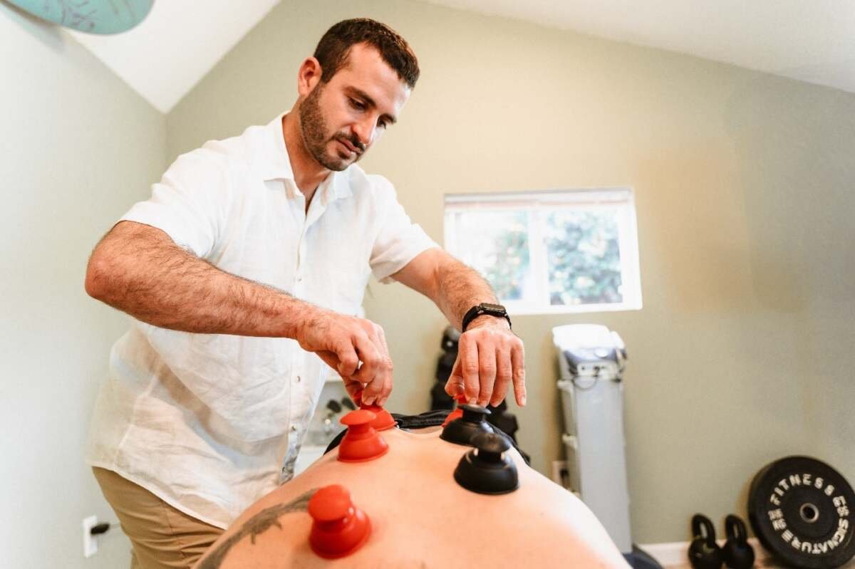 When to Consider Surgery for a Spinal Disc Issue?