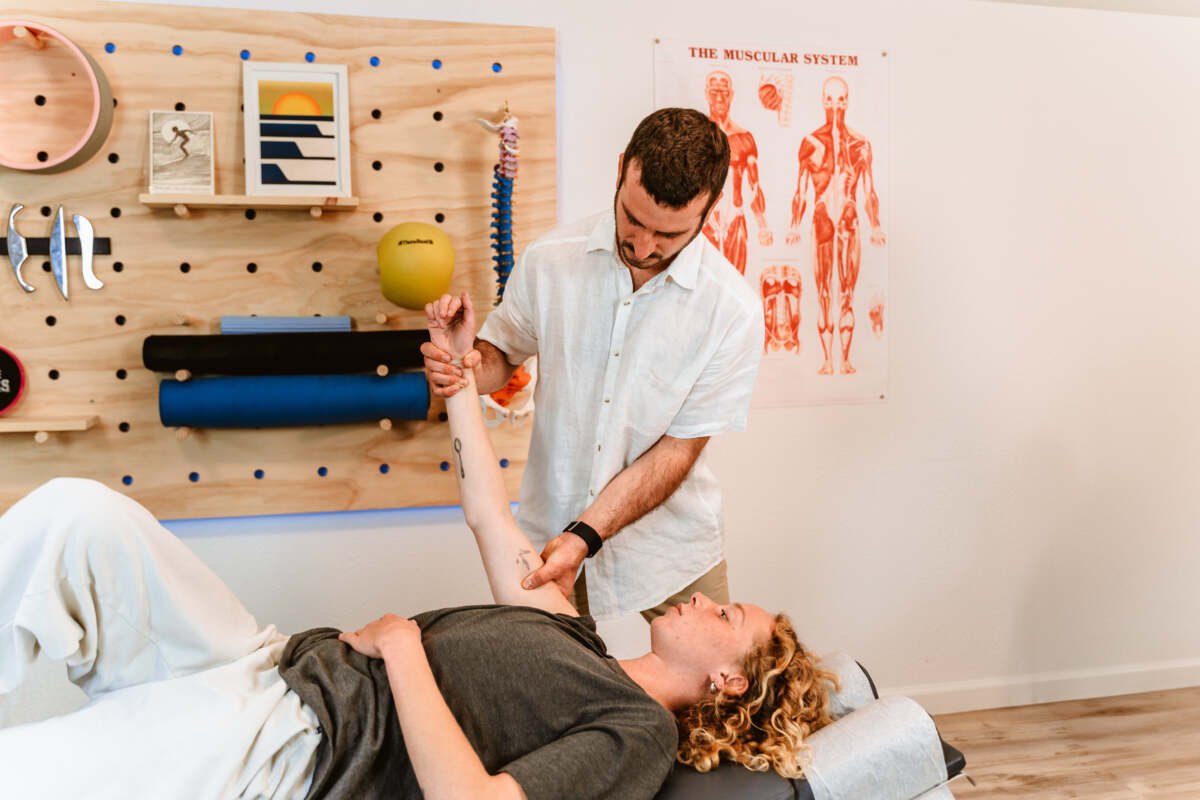 Top Conditions That Improve with Chiropractic Posture Correction