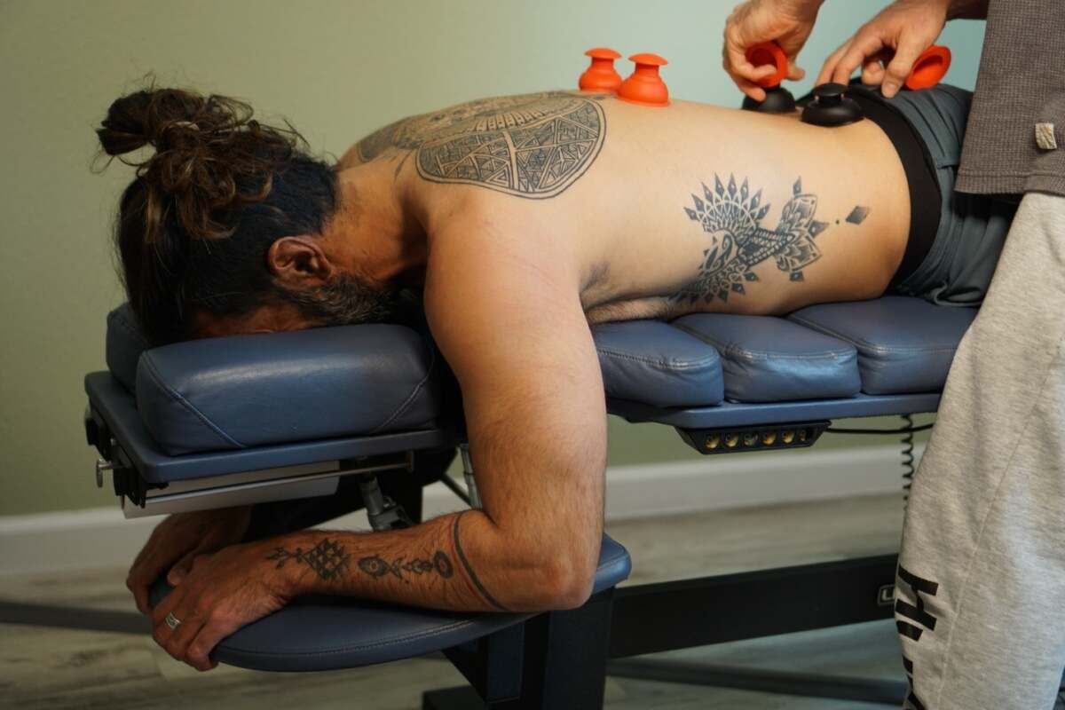 How Soft Tissue Therapy Heals Muscle Knots Naturally