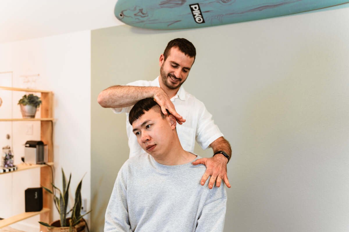 Chiropractic neck adjustment